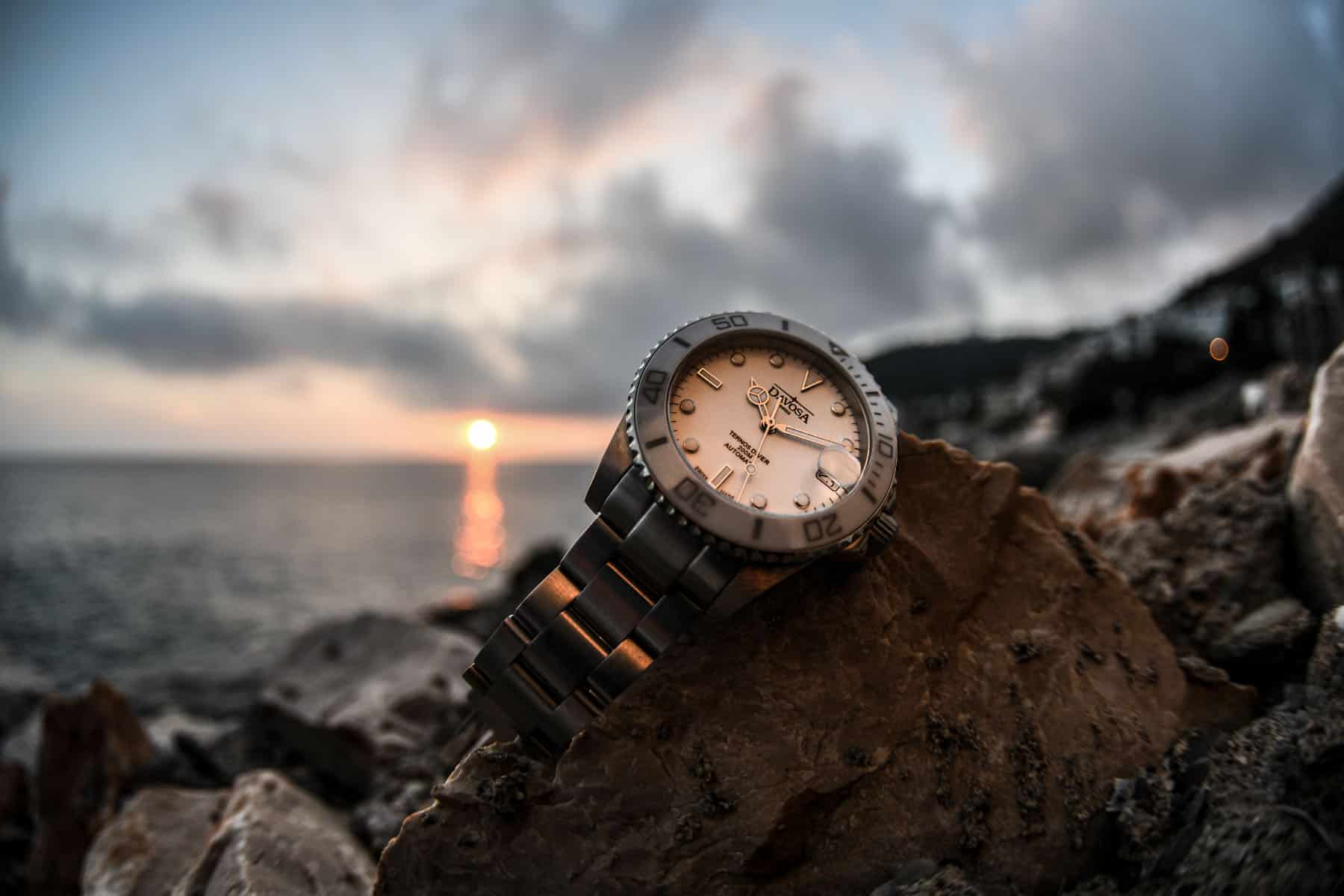 Ternos Medium Automatic Swiss-Made White Diving Watch 16619510 Diver Davosa USA Official Distributor. Prices are Final. Tax & duties included.