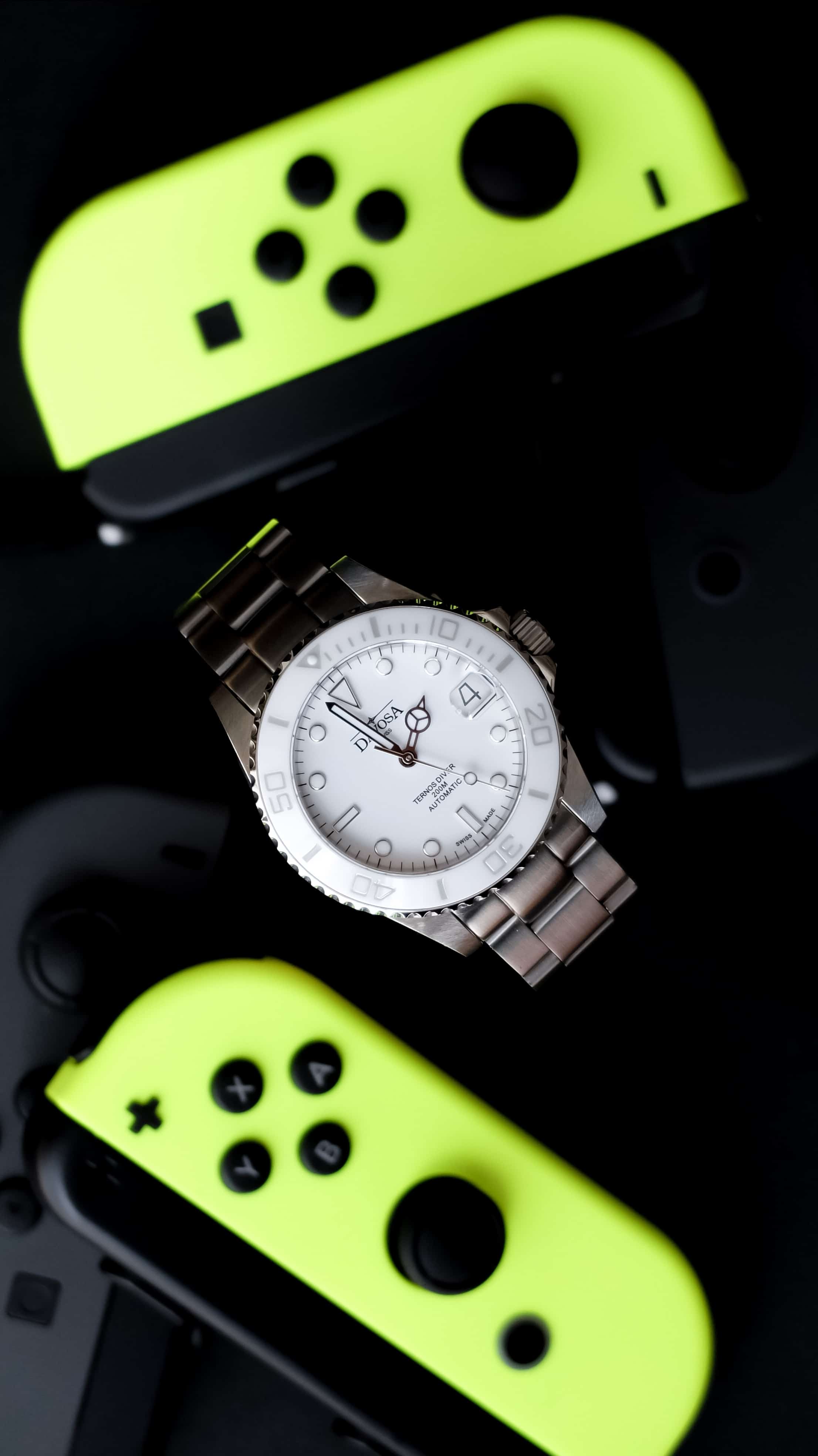 Ternos Medium Automatic Swiss-Made White Diving Watch 16619510 Diver Davosa USA Official Distributor. Prices are Final. Tax & duties included.