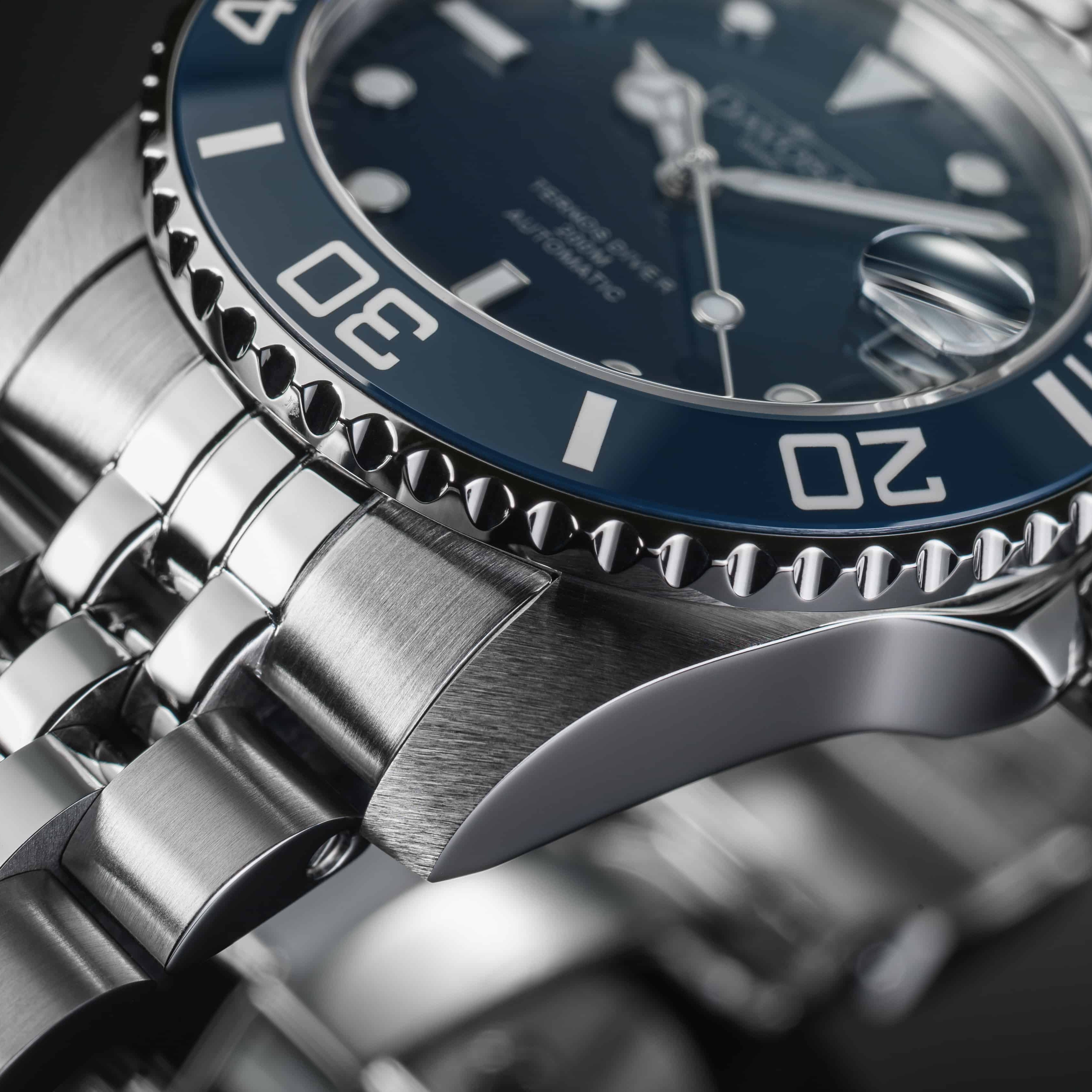 Ternos Medium Automatic 200m Swiss-Made Blue Men's Diver Watch 16619504 Diver Davosa USA Official Distributor. Prices are Final. Tax & duties included.
