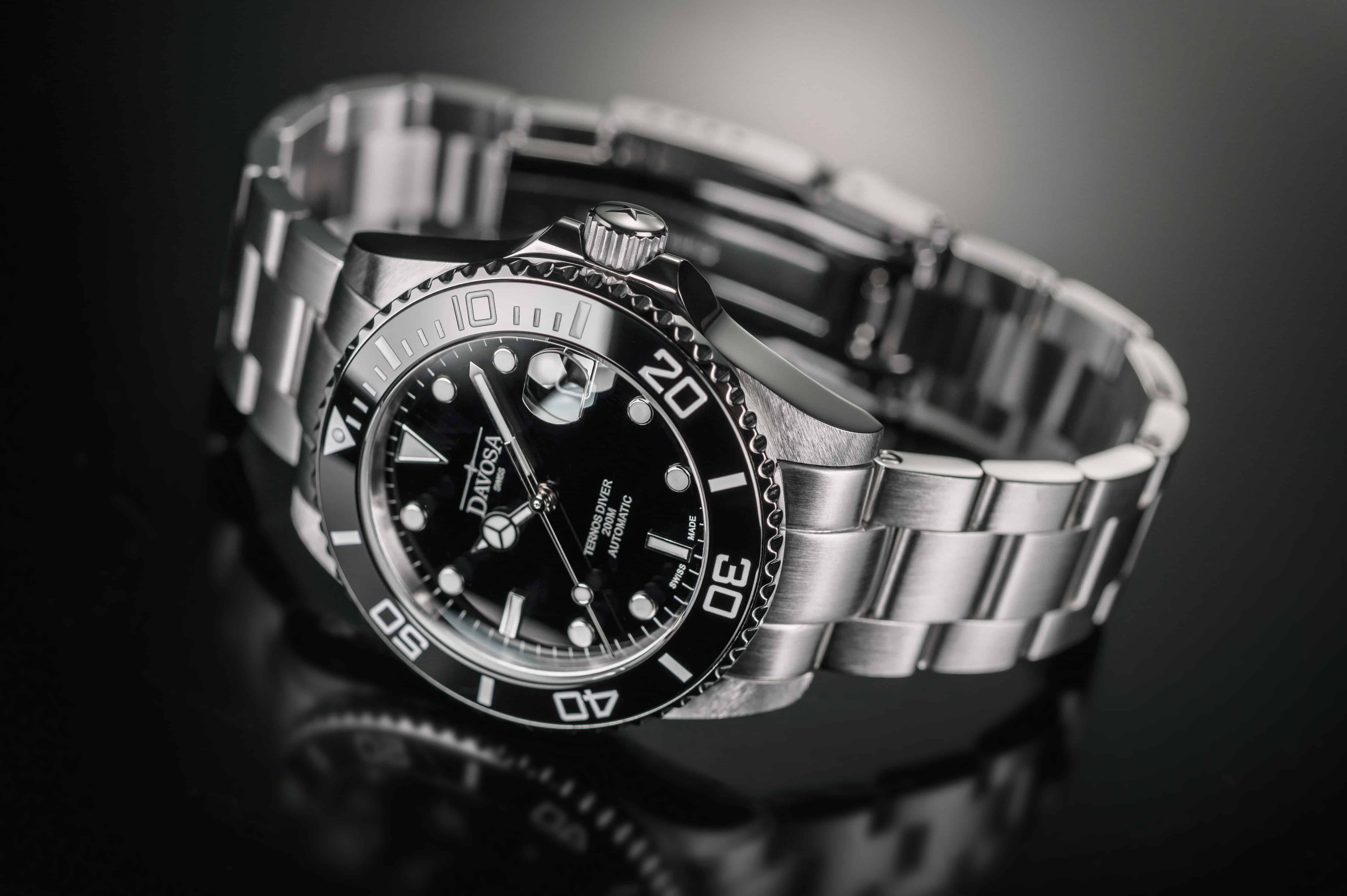 Ternos Medium Automatic Swiss-Made Black Men's Diver Watch 16619550 Diver Davosa USA Official Distributor. Prices are Final. Tax & duties included.