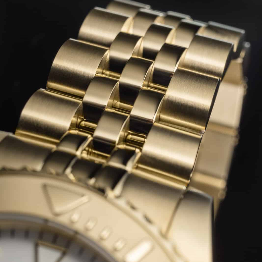 Ternos Medium Automatic 200M Swiss-Made Golden Unisex Diver Watch 16619802 Diver Davosa USA Official Distributor. Prices are Final. Tax & duties included.