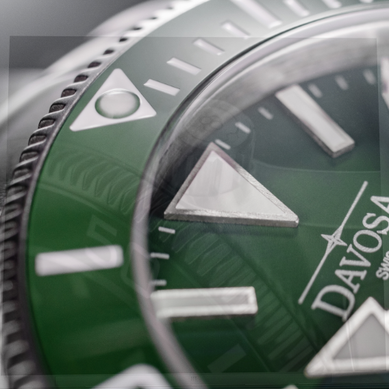 Argonautic BG Automatic 300m Green Men's Diver Watch 16152877 Diver Davosa USA Official Distributor. Prices are Final. Tax & duties included.