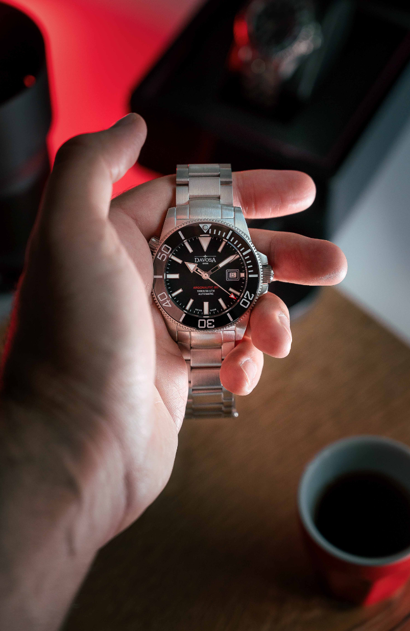 Argonautic BG Automatic 300m Black Men's Diver Watch 16152820 Diver Davosa USA Official Distributor. Prices are Final. Tax & duties included.