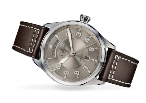 Newton Day-Date Automatic 44mm Gold Brown Pilot Watch 16158515 Pilot Davosa USA Official Distributor. Prices are Final. Tax & duties included.