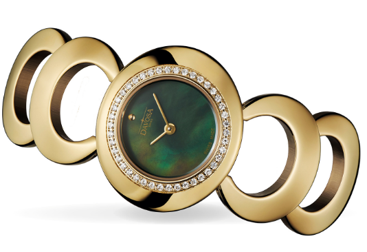 Vintage 60s Quartz Gold-Tone Black Executive Watch 16857170 Executive Davosa USA Official Distributor. Prices are Final. Tax & duties included.