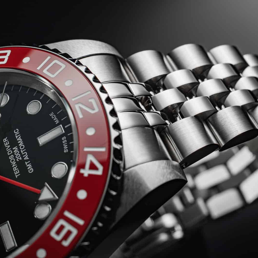 Ternos Ceramic Automatic GMT Swiss-Made Blue Red Diving Watch 16159006 GMT Davosa USA Official Distributor. Prices are Final. Tax & duties included.
