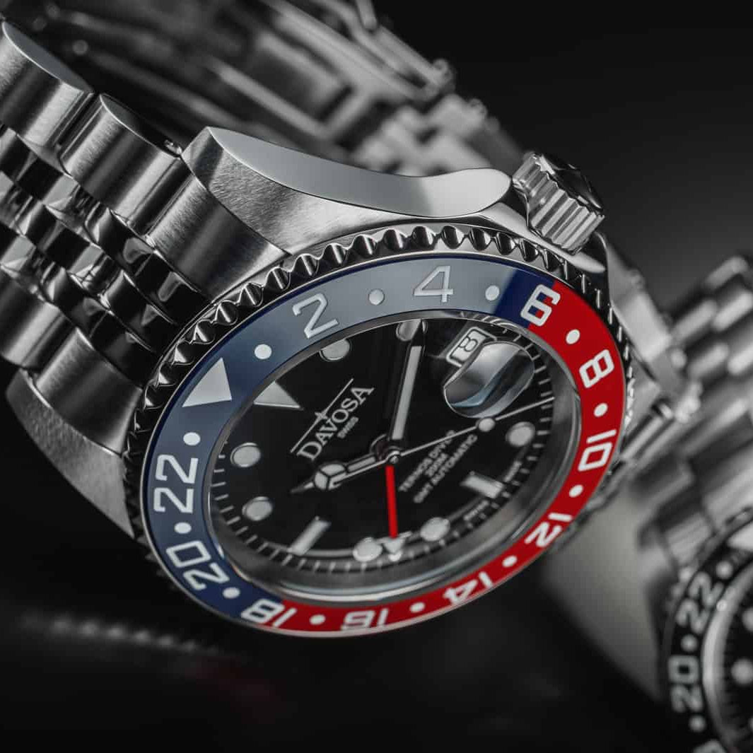Ternos Ceramic Automatic GMT Swiss-Made Blue Red Diving Watch 16159006 GMT Davosa USA Official Distributor. Prices are Final. Tax & duties included.