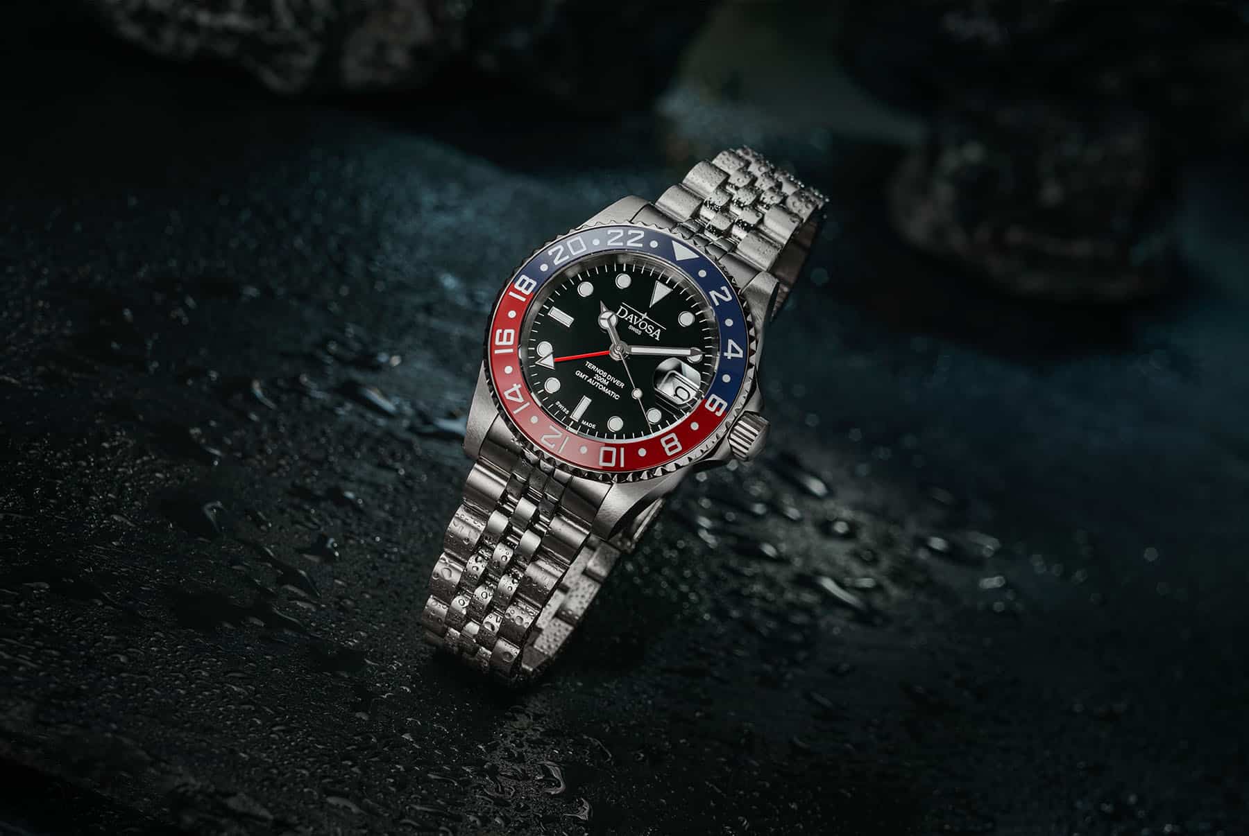 Ternos Ceramic Automatic GMT Swiss-Made Blue Red Diving Watch 16159006 GMT Davosa USA Official Distributor. Prices are Final. Tax & duties included.
