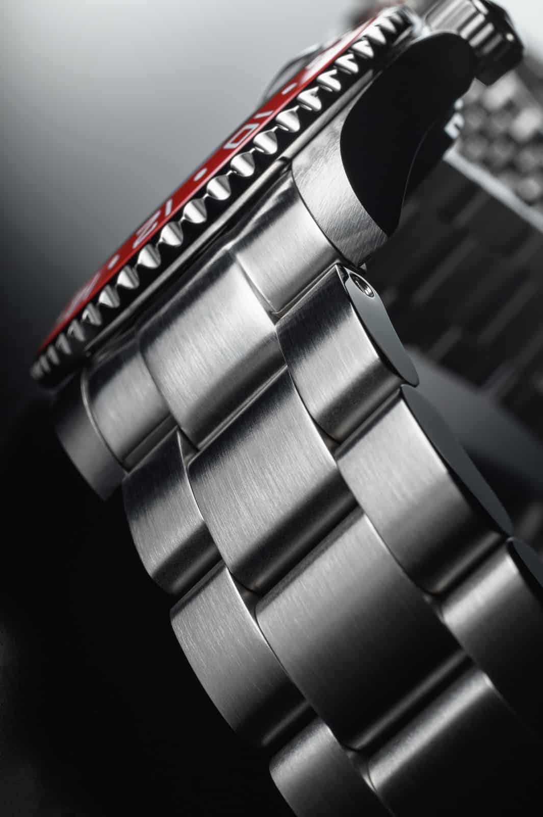Ternos Ceramic Automatic GMT Swiss-Made Blue Red Diving Watch 16159060 GMT Davosa USA Official Distributor. Prices are Final. Tax & duties included.