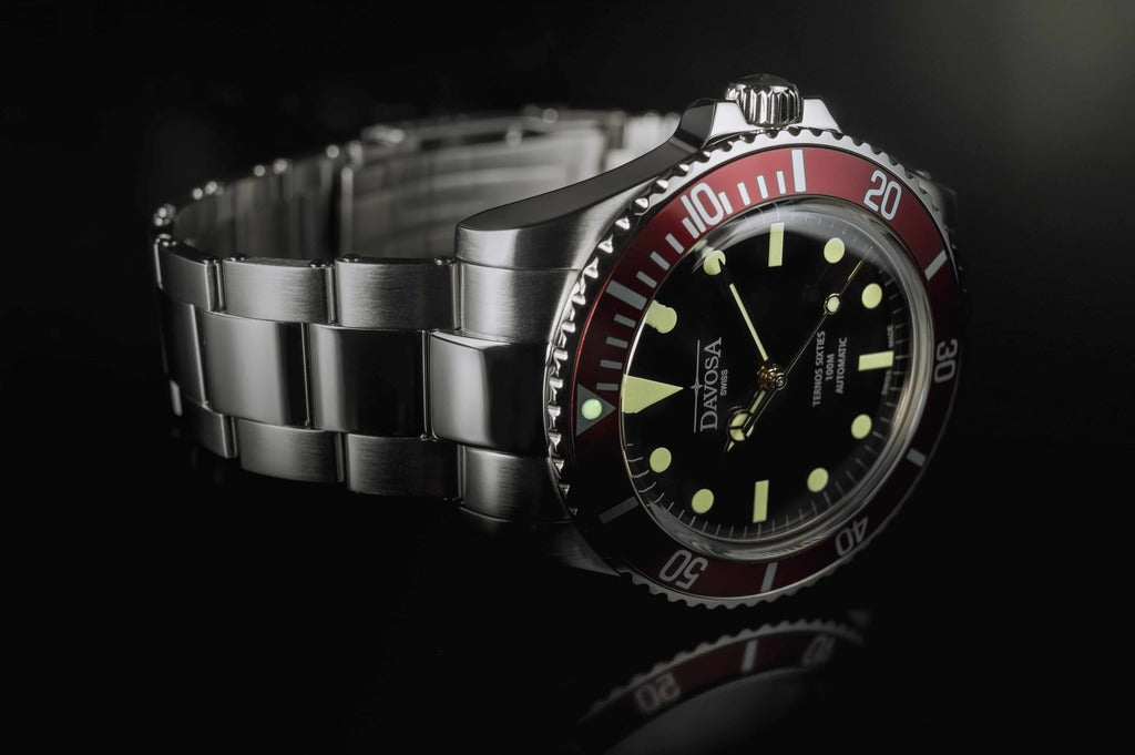 Ternos Sixties Automatic 100m Black Burgundy Diving Watch 16152560 Diver Davosa USA Official Distributor. Prices are Final. Tax & duties included.
