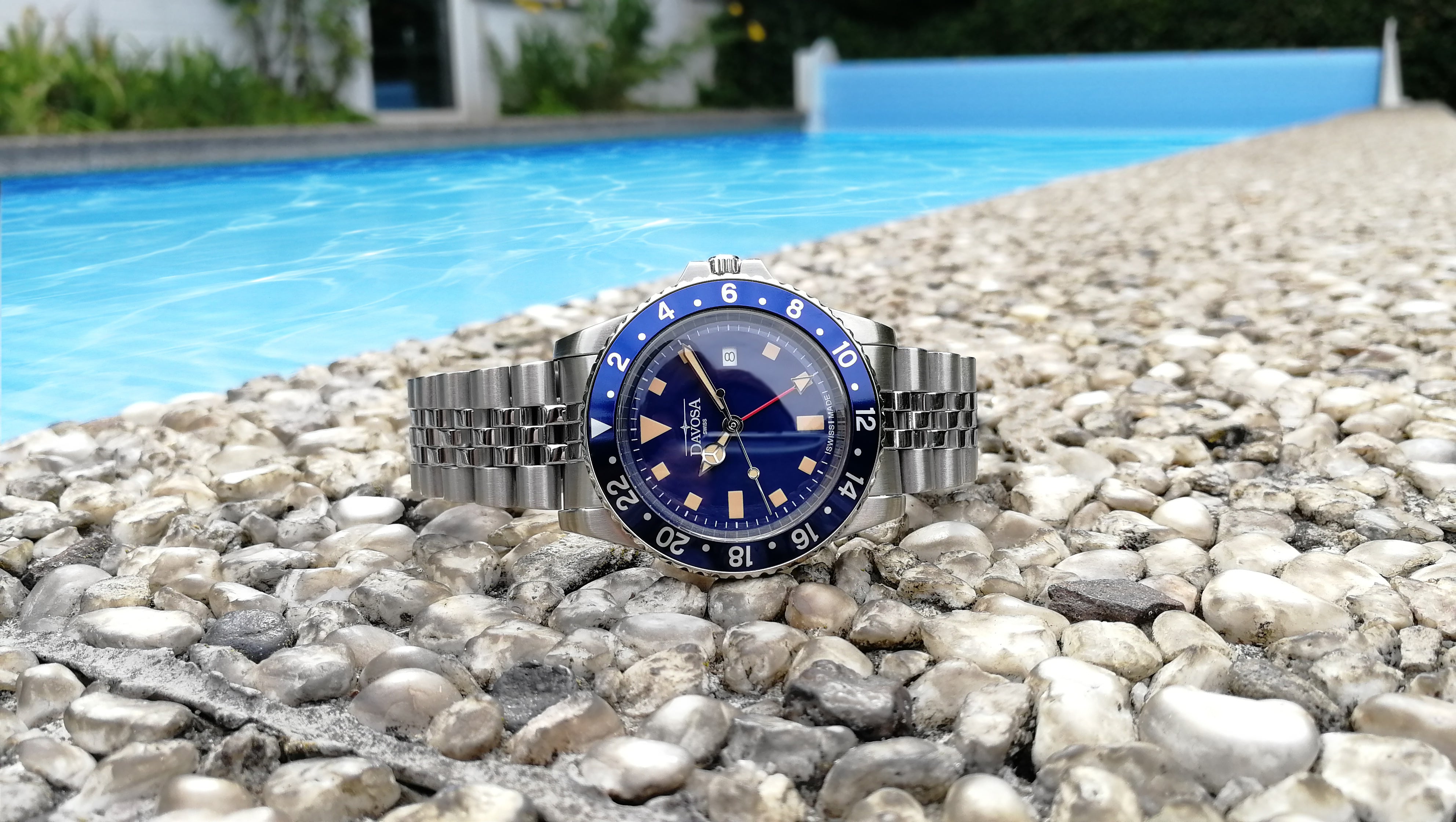 What is a Quartz Watch and How Does It Work?