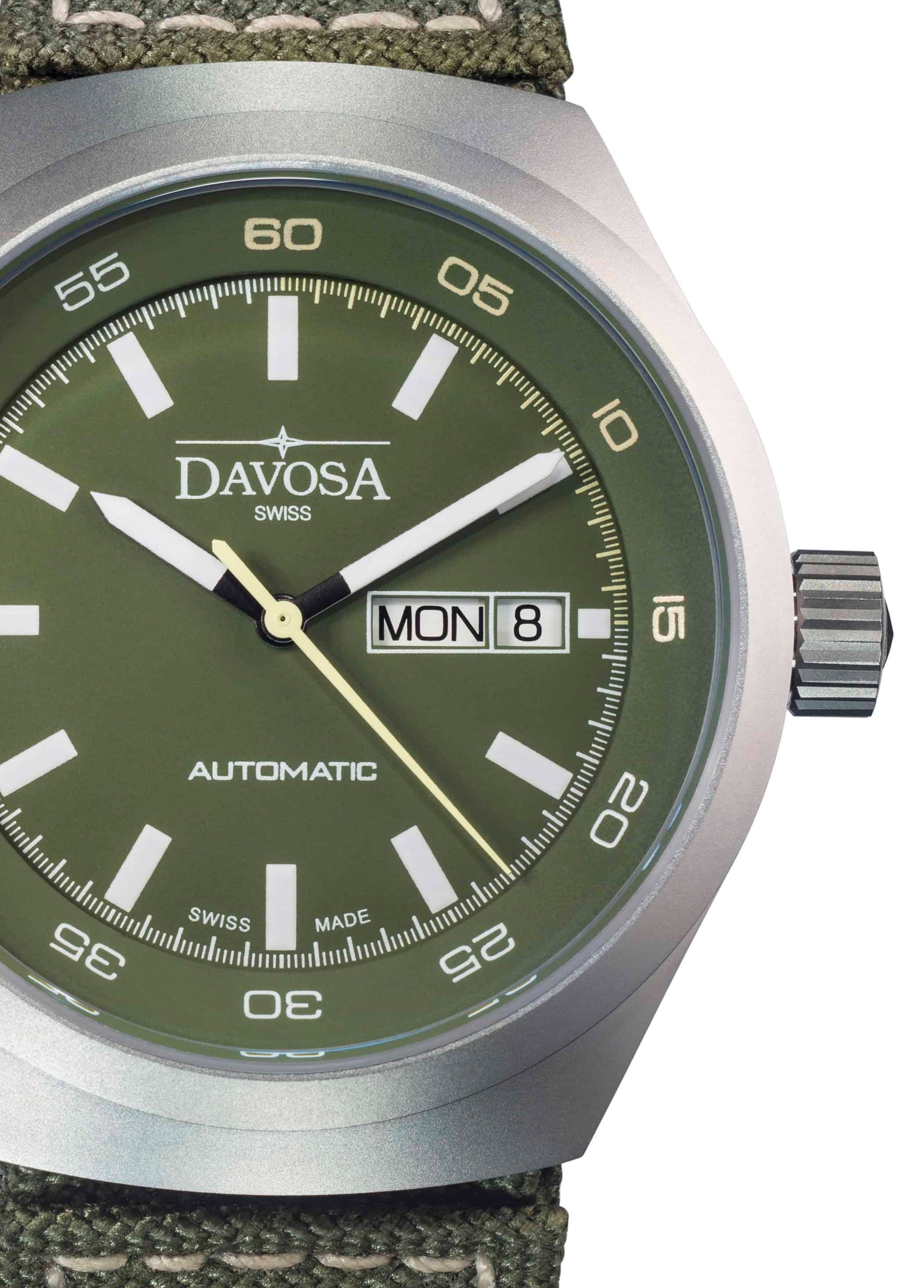 Trailmaster Automatic Swiss-Made Green Performance Watch 16151875 Performance Davosa USA Official Distributor. Prices are Final. Tax & duties included.   