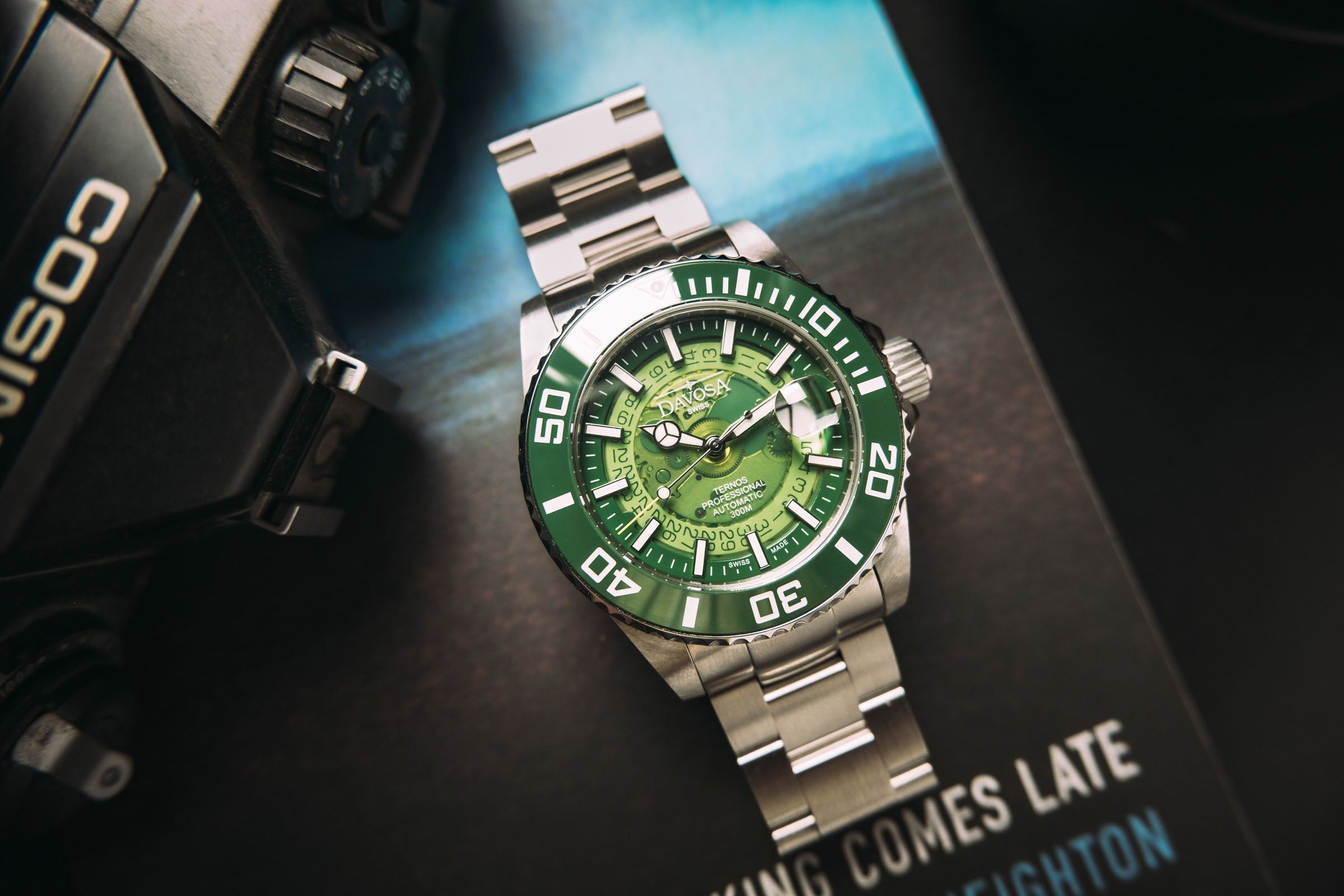 Ternos Professional Auto Nebulous 300m Green Diving Watch 16153570 Diver Davosa USA Official Distributor. Prices are Final. Tax & duties included.
