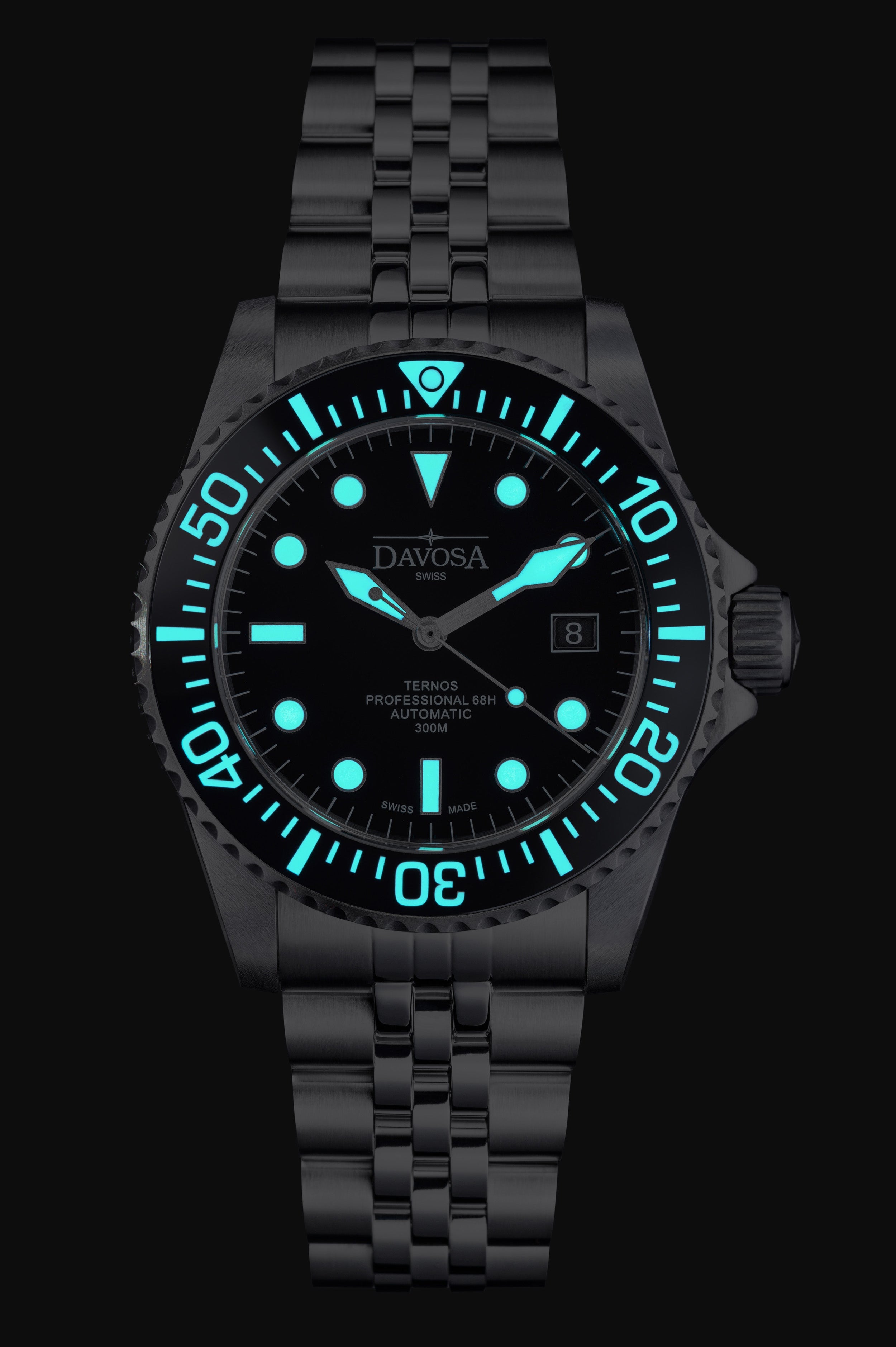 Ternos Professional 68h Automatic 300m Black Diving Watch Diver DAVOSA Swiss