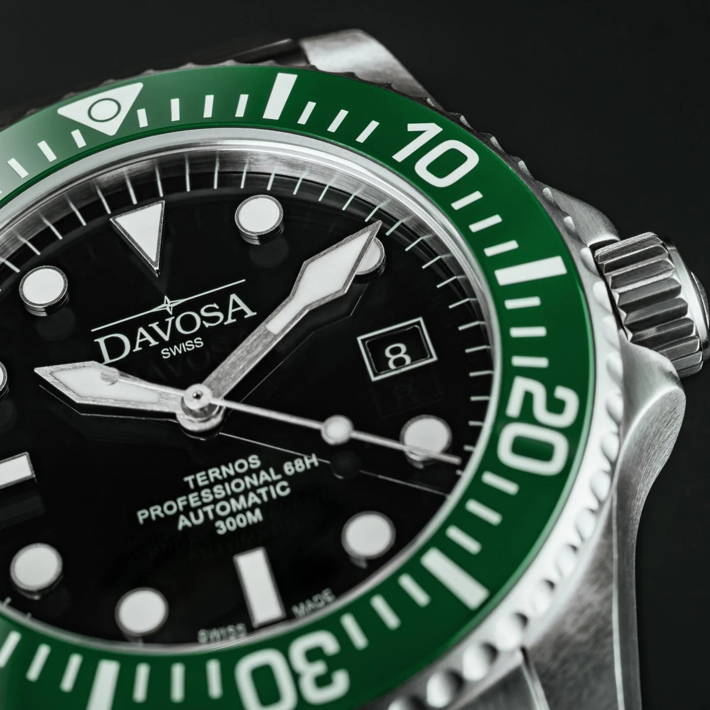 Ternos Professional 68h Automatic 300m Green Black Diving Watch 16153807 Diver Davosa USA Official Distributor. Prices are Final. Tax & duties included.