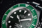 Ternos Diver Automatic 200m Swiss-Made Green and Black Unisex Diver Watch 161.552.07 With Loupe and Pentalink bracelet Diver Davosa USA Official Distributor. Prices are Final. Tax & duties included.