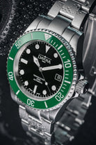 Ternos Diver Automatic 200m Swiss-Made Green and Black Unisex Diver Watch 161.550.70 Without Loupe Diver Davosa USA Official Distributor. Prices are Final. Tax & duties included.