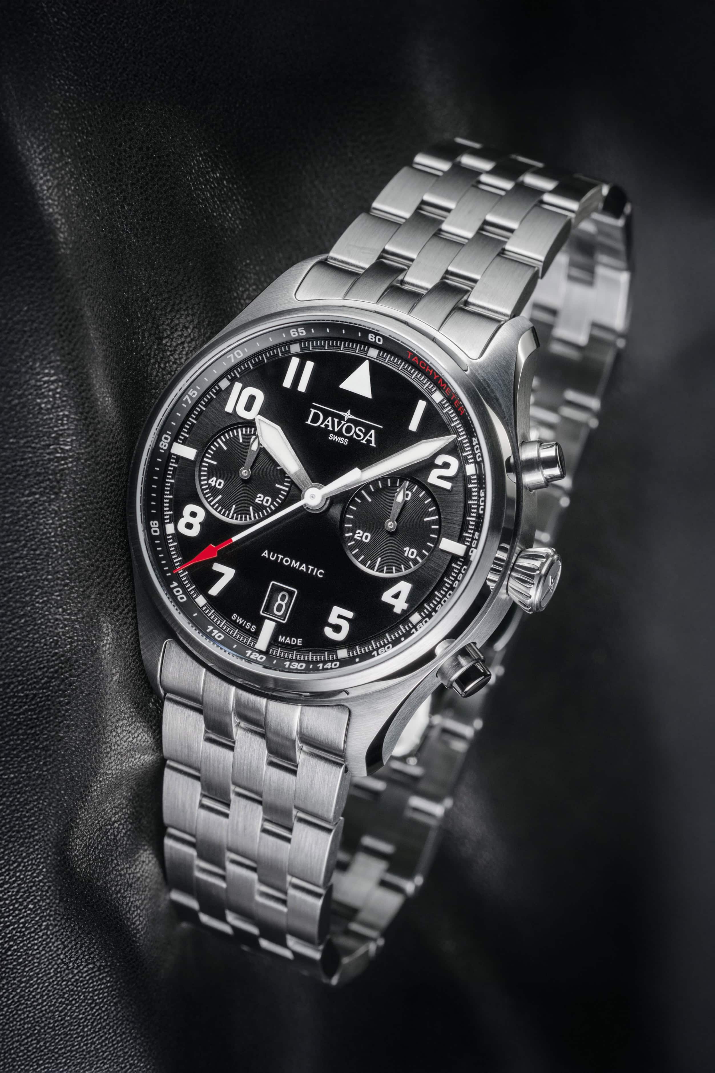 Newton Pilot Chronograph | Limited Edition - 300 units | 161.578.50 Pilot Davosa USA Official Distributor. Prices are Final. Tax & duties included.