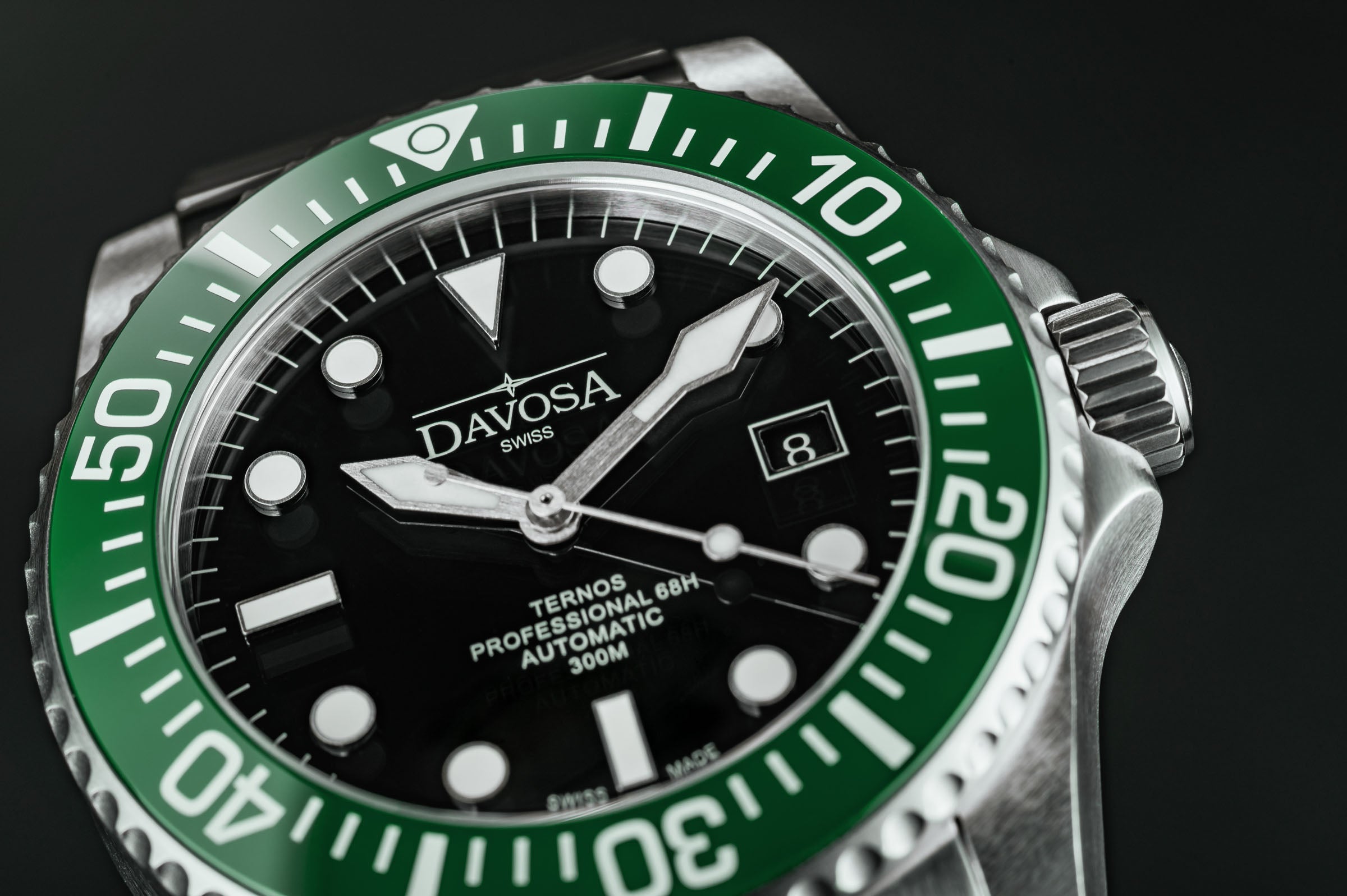 Ternos Professional 68h Automatic 300m Black Blue Green Diving Watch Collection Diver Davosa USA Official Distributor. Prices are Final. Tax & duties included.   