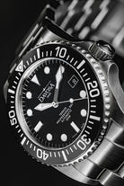 Ternos Professional 68h Automatic 300m Black Diving Watch 16153850 Diver Davosa USA Official Distributor. Prices are Final. Tax & duties included.