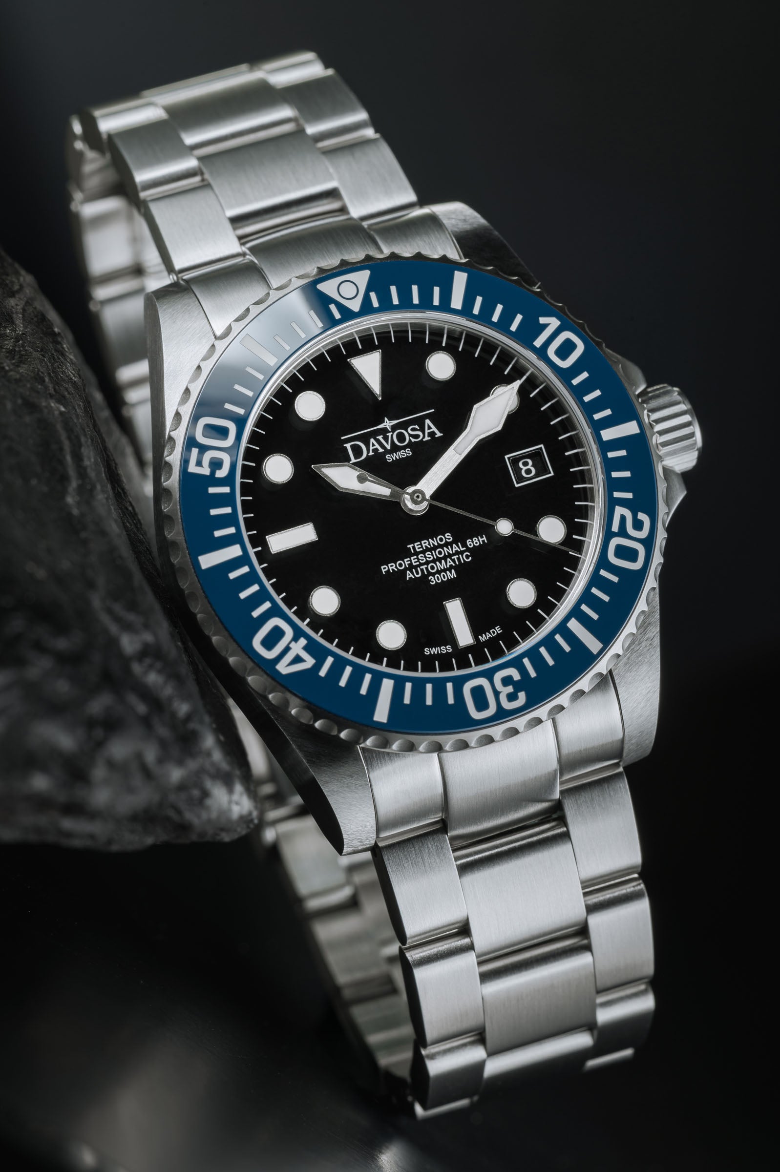 Ternos Professional 68h Automatic 300m Black Blue Green Diving Watch Collection Diver Davosa USA Official Distributor. Prices are Final. Tax & duties included.   