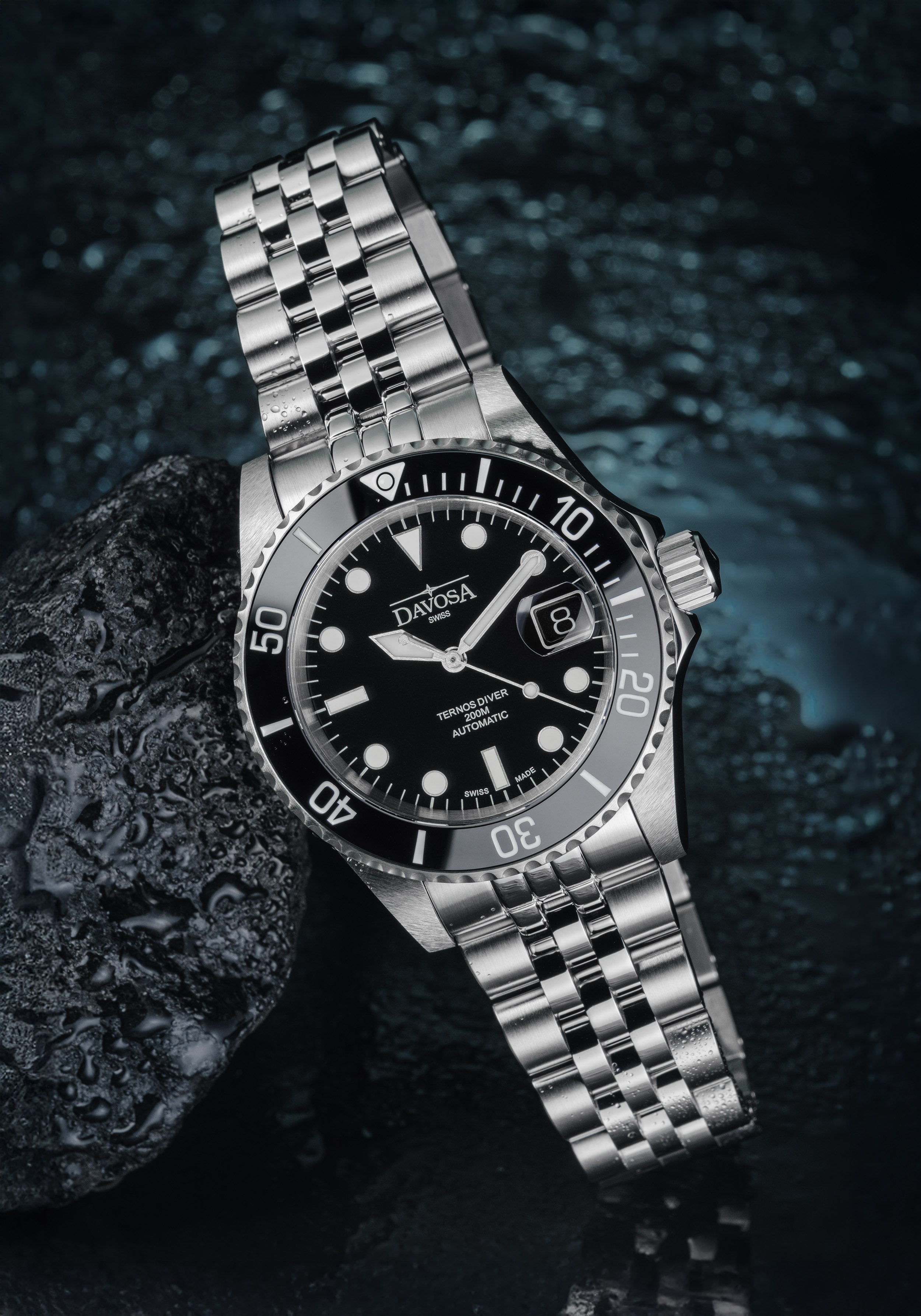 Ternos Ceramic Automatic 200m Swiss-Made Black Unisex Diver Watch 161.552.05 With Loupe with Pentalink Bracelet Diver Davosa USA Official Distributor. Prices are Final. Tax & duties included.