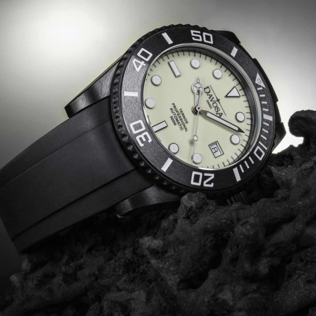 Ternos Professional Auto Megalume Black DLC Diving Watch 16158310 Limited Edition Diver Davosa USA Official Distributor. Prices are Final. Tax & duties included.   