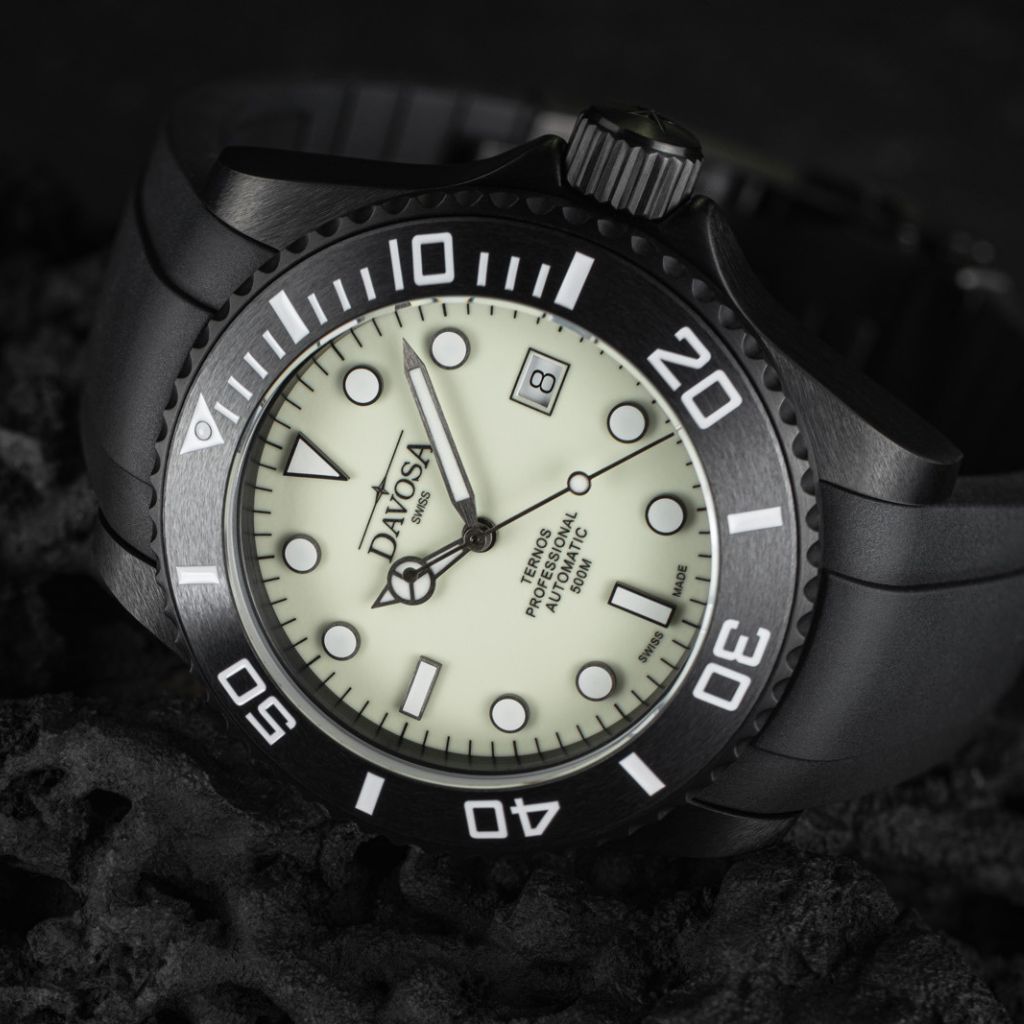 Ternos Professional Auto Megalume Black DLC Diving Watch 16158310 Limited Edition Diver Davosa USA Official Distributor. Prices are Final. Tax & duties included.