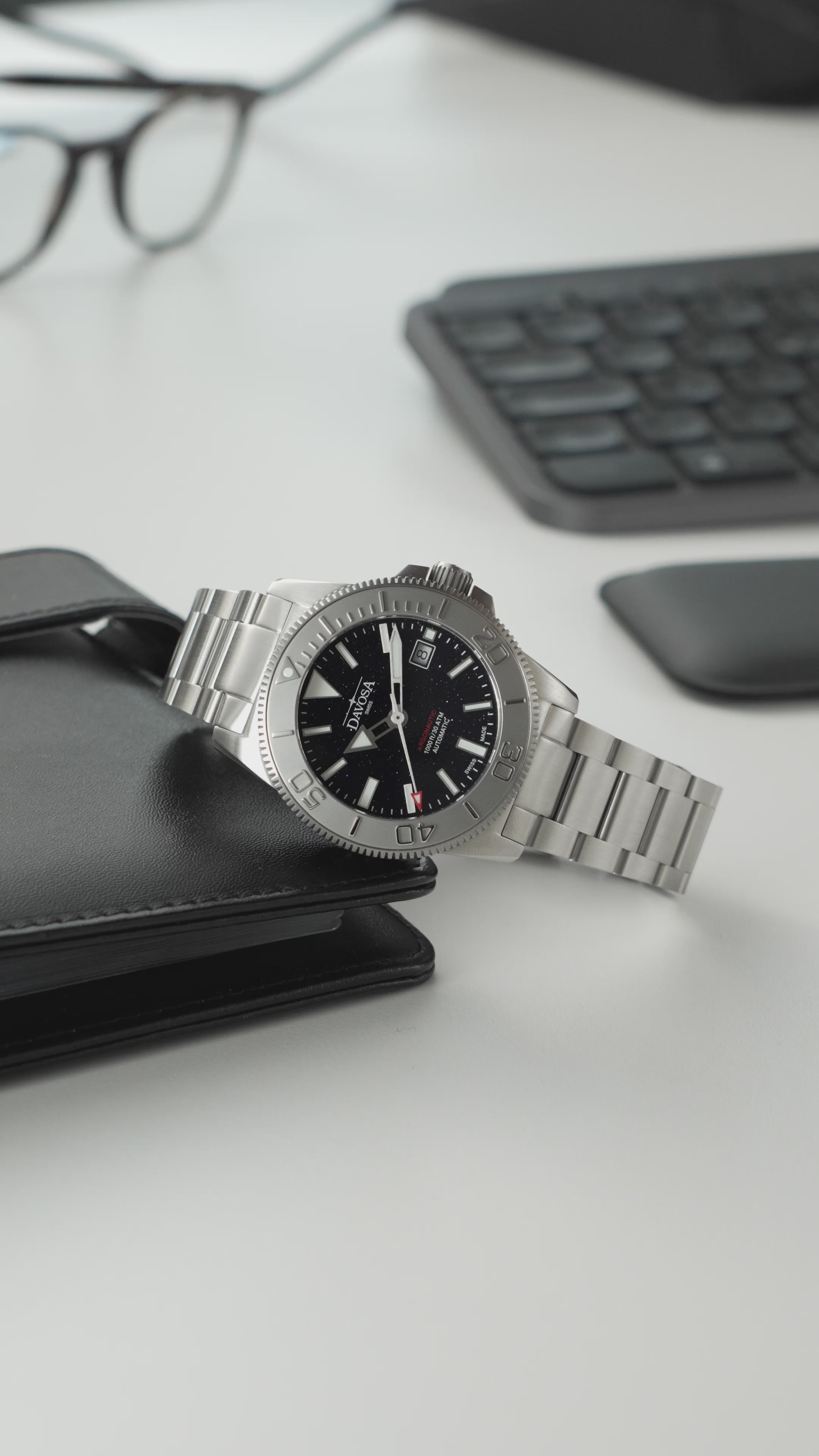 Argonautic Celeos | Automatic Diver Watch | 161.544.40 Diver Davosa USA Official Distributor. Prices are Final. Tax & duties included.