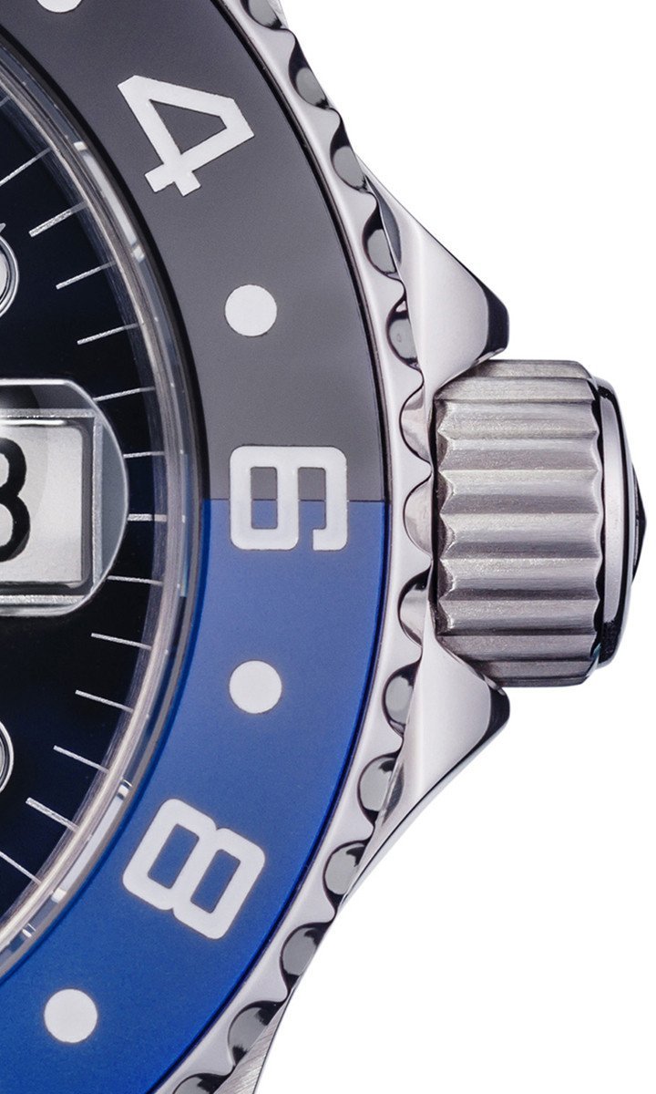 Ternos Professional Automatic 200m GMT Black Blue Diving Watch 16157104 GMT Davosa USA Official Distributor. Prices are Final. Tax & duties included.