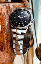 Ternos Sixties Seahorse Swiss-Made 40mm Golden touch Sapphire Crystal Unisex Wristwatch 16152591 Special US Edition 100 units only Diver Davosa USA Official Distributor. Prices are Final. Tax & duties included.   